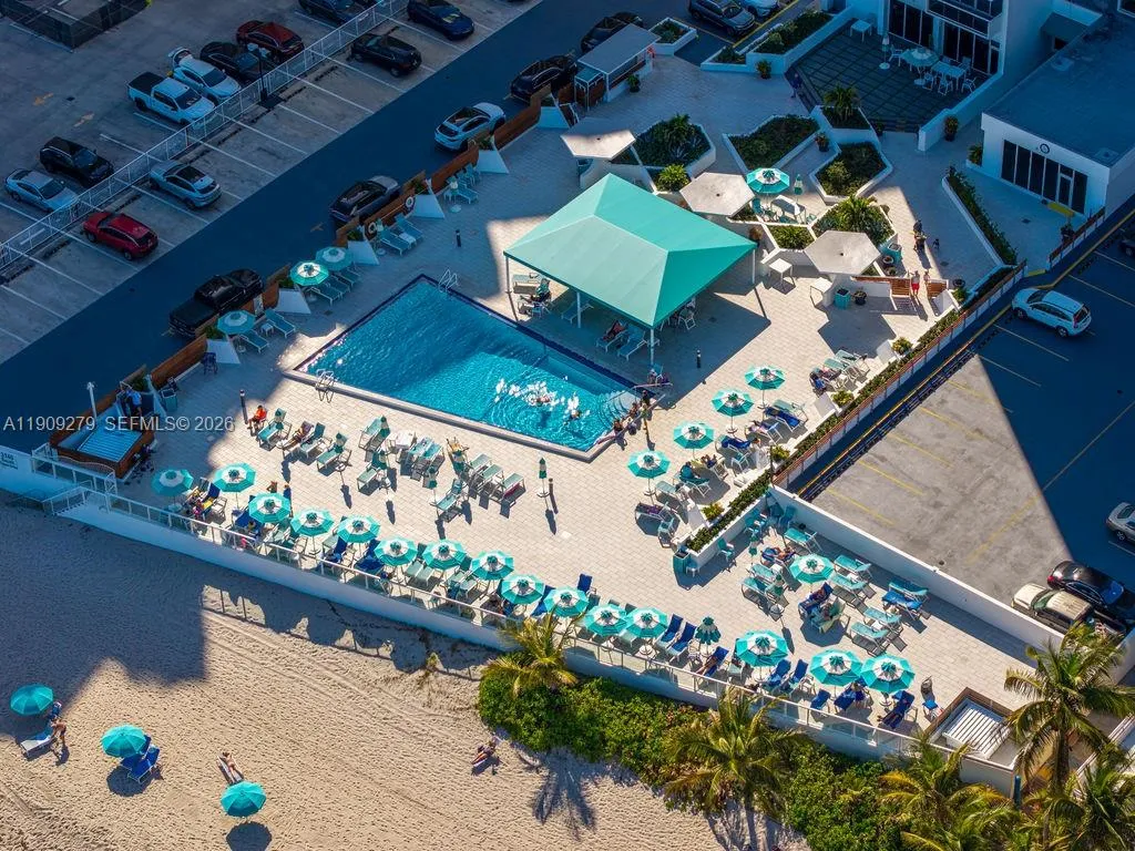 3140 S Ocean Dr Ph7, Hallandale Beach, Florida 330, Hallandale Beach, Florida 33009, 1 Bedroom Bedrooms, ,2 BathroomsBathrooms,Residential,For Sale,3140 S Ocean Dr Ph7, Hallandale Beach, Florida 330,A11909279