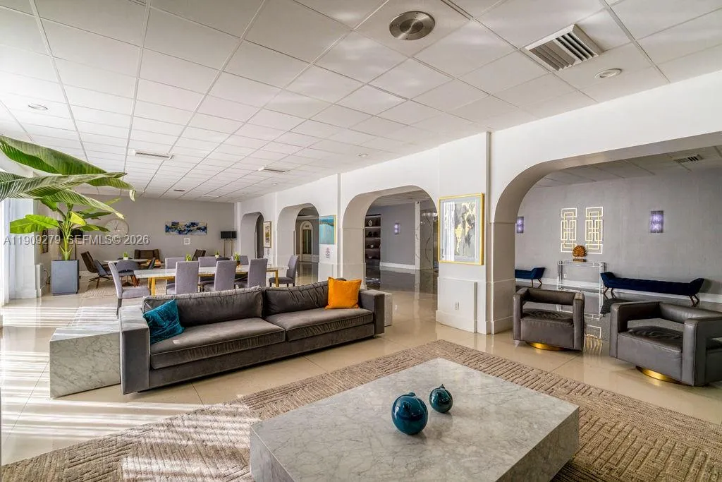 3140 S Ocean Dr Ph7, Hallandale Beach, Florida 330, Hallandale Beach, Florida 33009, 1 Bedroom Bedrooms, ,2 BathroomsBathrooms,Residential,For Sale,3140 S Ocean Dr Ph7, Hallandale Beach, Florida 330,A11909279