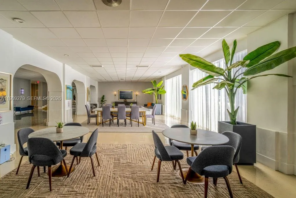 3140 S Ocean Dr Ph7, Hallandale Beach, Florida 330, Hallandale Beach, Florida 33009, 1 Bedroom Bedrooms, ,2 BathroomsBathrooms,Residential,For Sale,3140 S Ocean Dr Ph7, Hallandale Beach, Florida 330,A11909279
