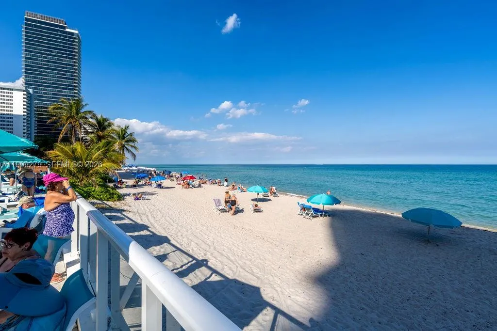3140 S Ocean Dr Ph7, Hallandale Beach, Florida 330, Hallandale Beach, Florida 33009, 1 Bedroom Bedrooms, ,2 BathroomsBathrooms,Residential,For Sale,3140 S Ocean Dr Ph7, Hallandale Beach, Florida 330,A11909279