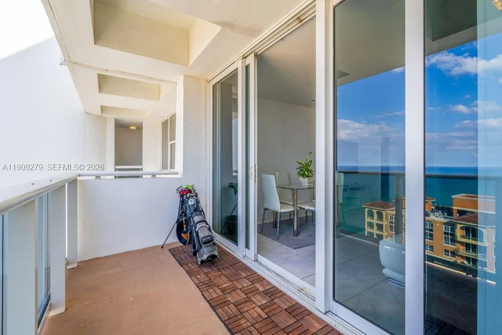 3140 S Ocean Dr Ph7, Hallandale Beach, Florida 330, Hallandale Beach, Florida 33009, 1 Bedroom Bedrooms, ,2 BathroomsBathrooms,Residential,For Sale,3140 S Ocean Dr Ph7, Hallandale Beach, Florida 330,A11909279