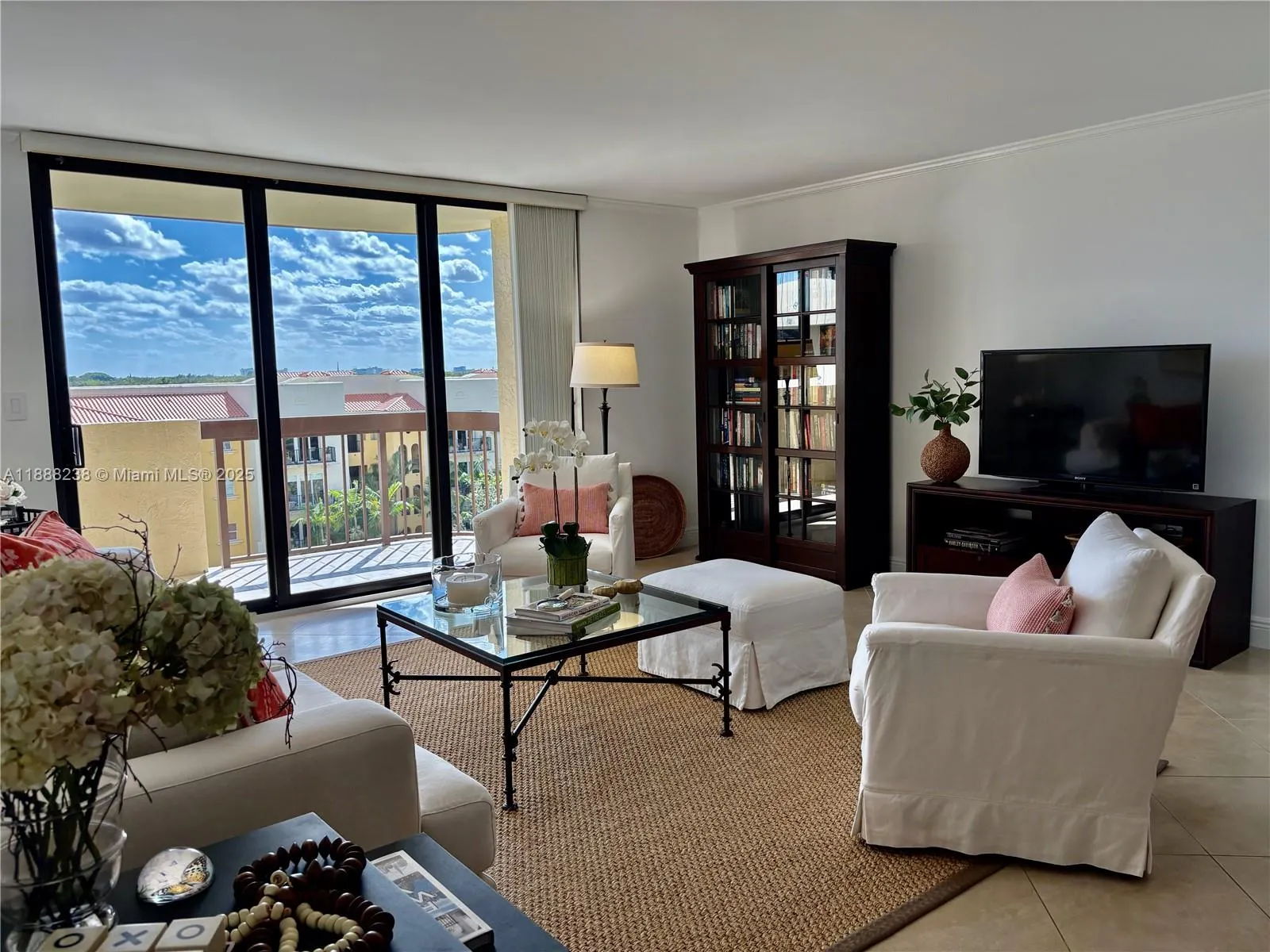 600 Biltmore Way 718, Coral Gables, Florida 33134, Coral Gables, Florida 33134, 2 Bedrooms Bedrooms, ,2 BathroomsBathrooms,Residential,For Sale,600 Biltmore Way 718, Coral Gables, Florida 33134,A11888238