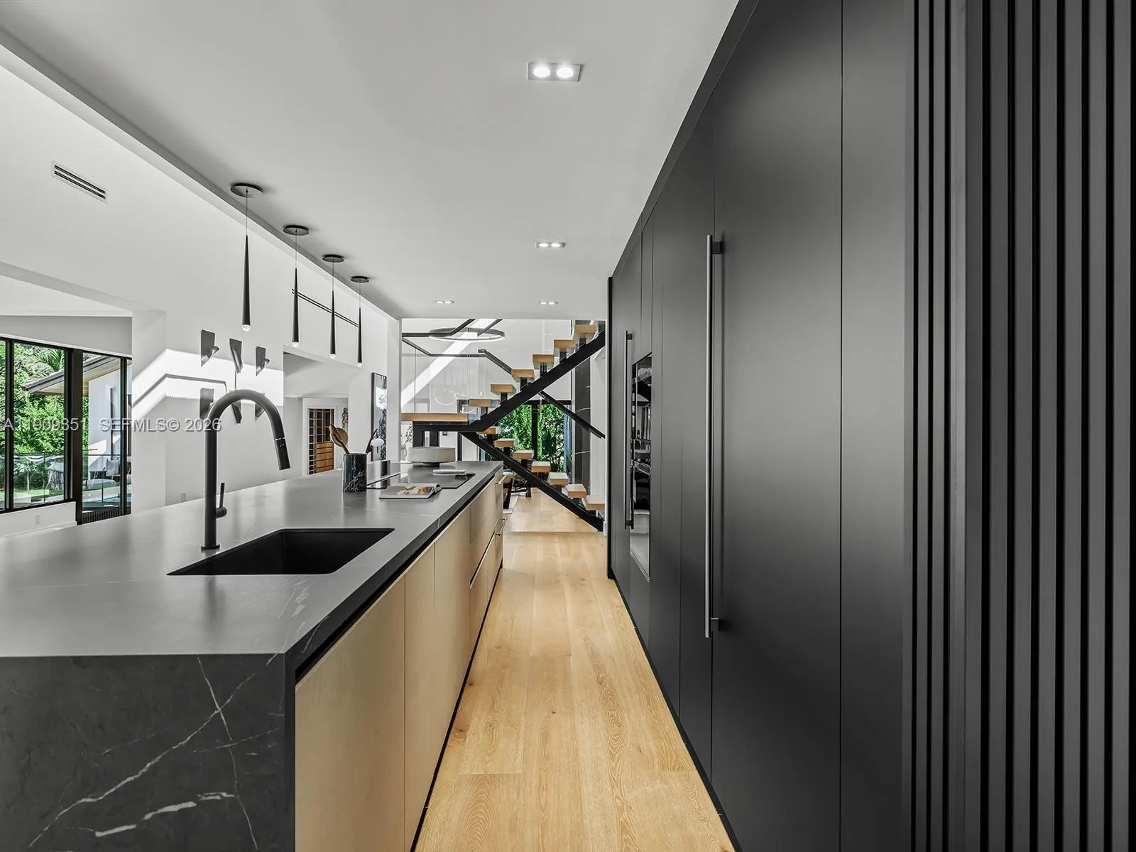 7910 Los Pinos Cir, Coral Gables, Florida 33143, Coral Gables, Florida 33143, 4 Bedrooms Bedrooms, ,4 BathroomsBathrooms,Residential,For Sale,7910 Los Pinos Cir, Coral Gables, Florida 33143,A11909351