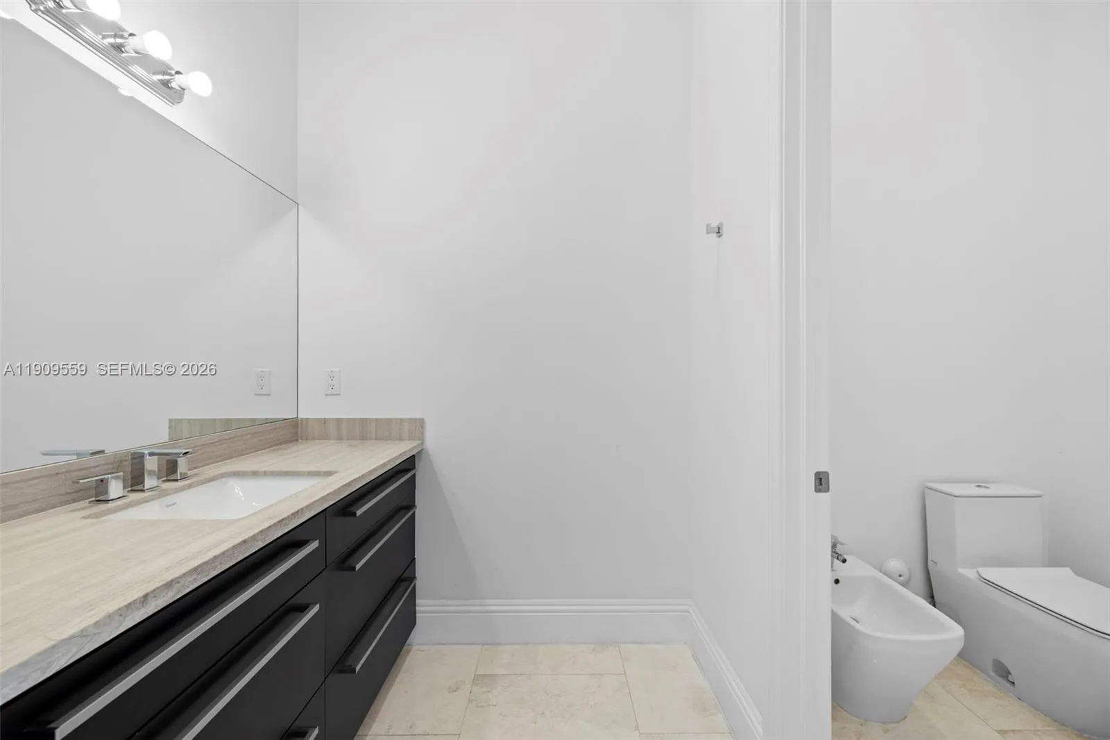 9580 Sw 101st Ter, Miami, Florida 33176, Miami, Florida 33176, 6 Bedrooms Bedrooms, ,6 BathroomsBathrooms,Residential Lease,For Rent,9580 Sw 101st Ter, Miami, Florida 33176,A11909559