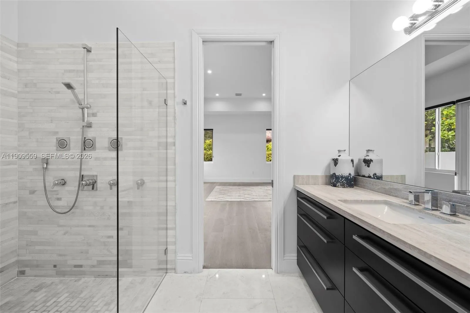 9580 Sw 101st Ter, Miami, Florida 33176, Miami, Florida 33176, 6 Bedrooms Bedrooms, ,6 BathroomsBathrooms,Residential Lease,For Rent,9580 Sw 101st Ter, Miami, Florida 33176,A11909559