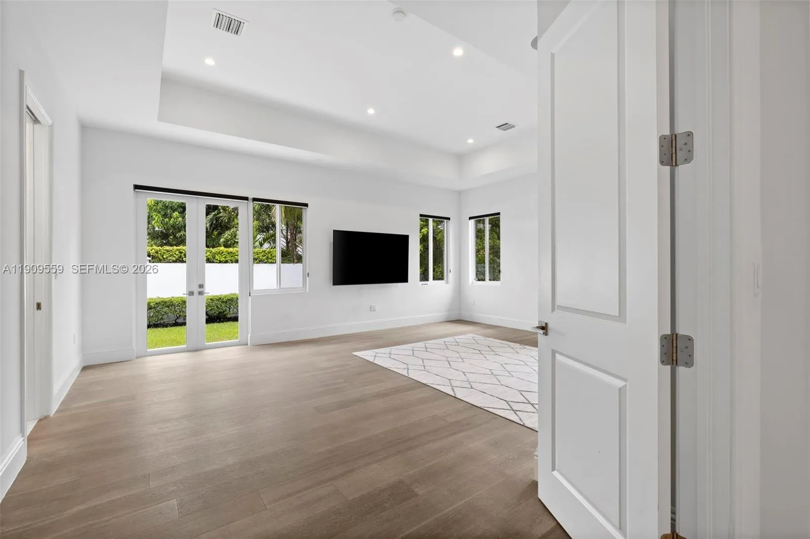 9580 Sw 101st Ter, Miami, Florida 33176, Miami, Florida 33176, 6 Bedrooms Bedrooms, ,6 BathroomsBathrooms,Residential Lease,For Rent,9580 Sw 101st Ter, Miami, Florida 33176,A11909559