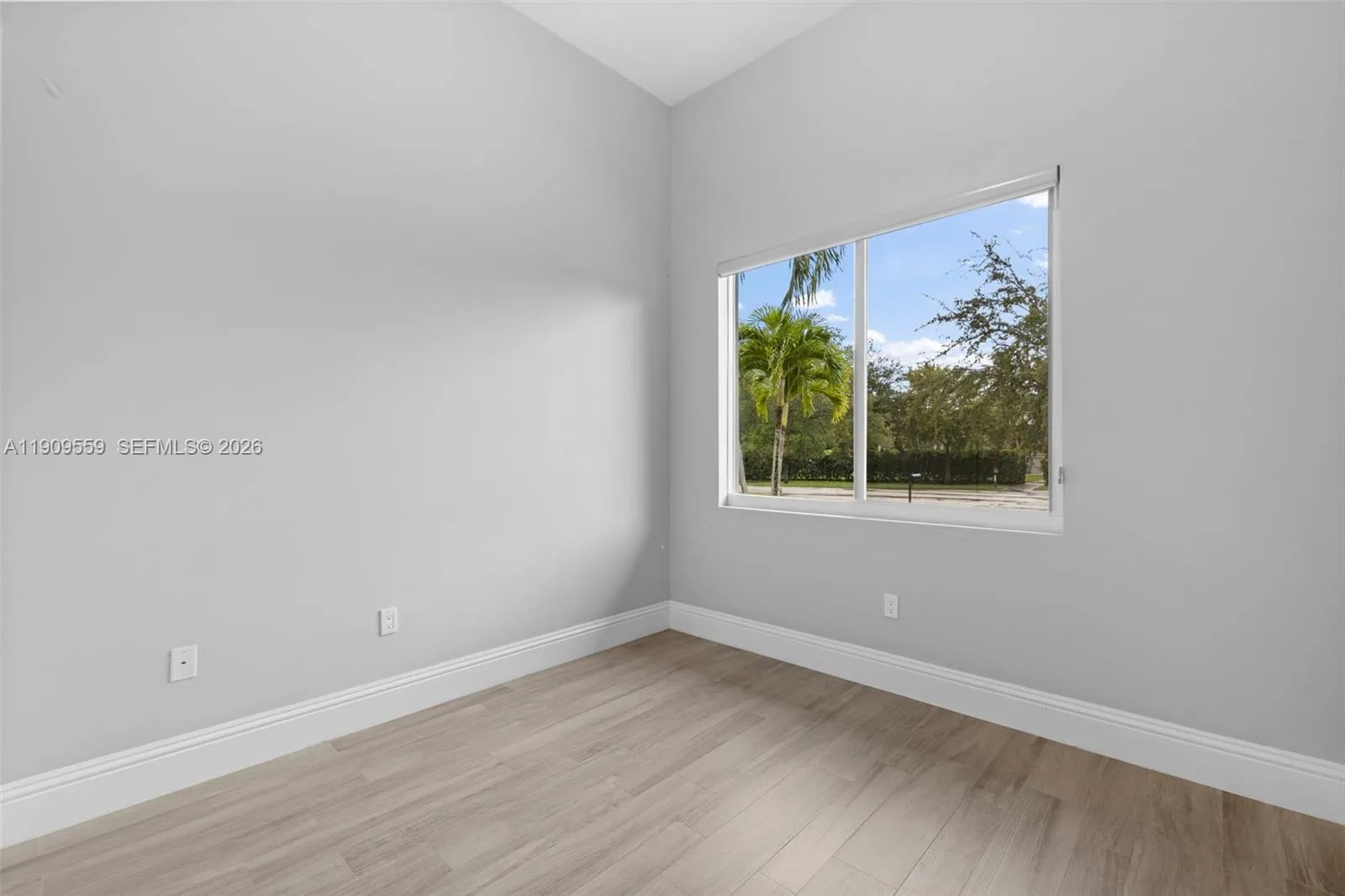 9580 Sw 101st Ter, Miami, Florida 33176, Miami, Florida 33176, 6 Bedrooms Bedrooms, ,6 BathroomsBathrooms,Residential Lease,For Rent,9580 Sw 101st Ter, Miami, Florida 33176,A11909559