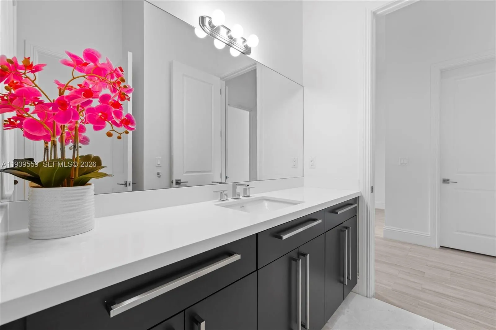 9580 Sw 101st Ter, Miami, Florida 33176, Miami, Florida 33176, 6 Bedrooms Bedrooms, ,6 BathroomsBathrooms,Residential Lease,For Rent,9580 Sw 101st Ter, Miami, Florida 33176,A11909559