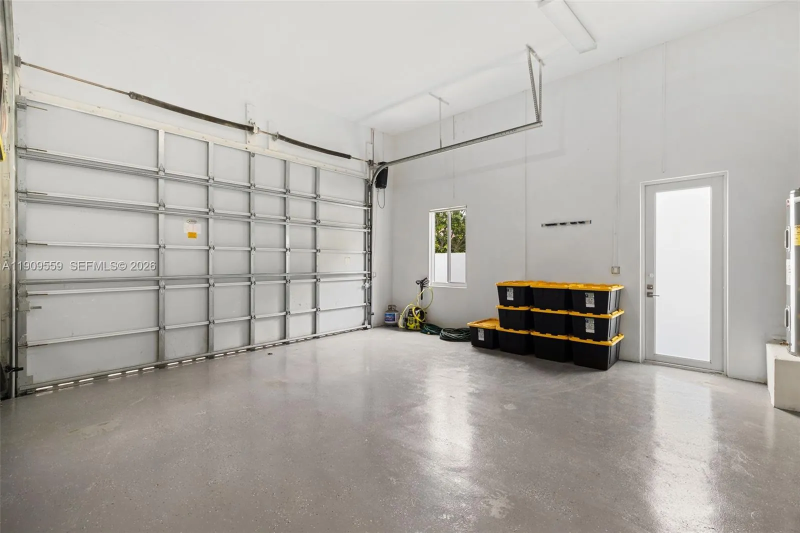 9580 Sw 101st Ter, Miami, Florida 33176, Miami, Florida 33176, 6 Bedrooms Bedrooms, ,6 BathroomsBathrooms,Residential Lease,For Rent,9580 Sw 101st Ter, Miami, Florida 33176,A11909559