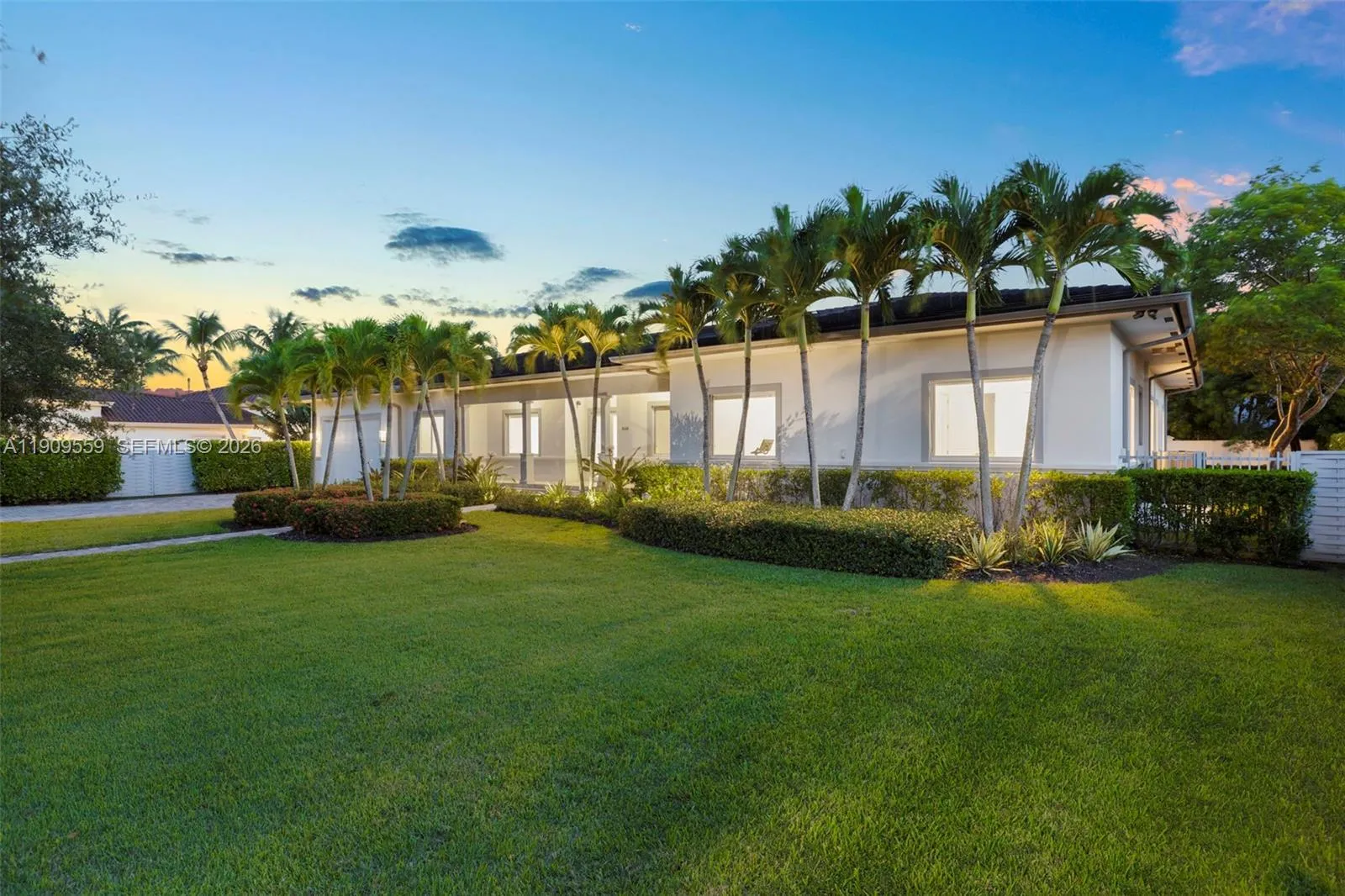 9580 Sw 101st Ter, Miami, Florida 33176, Miami, Florida 33176, 6 Bedrooms Bedrooms, ,6 BathroomsBathrooms,Residential Lease,For Rent,9580 Sw 101st Ter, Miami, Florida 33176,A11909559