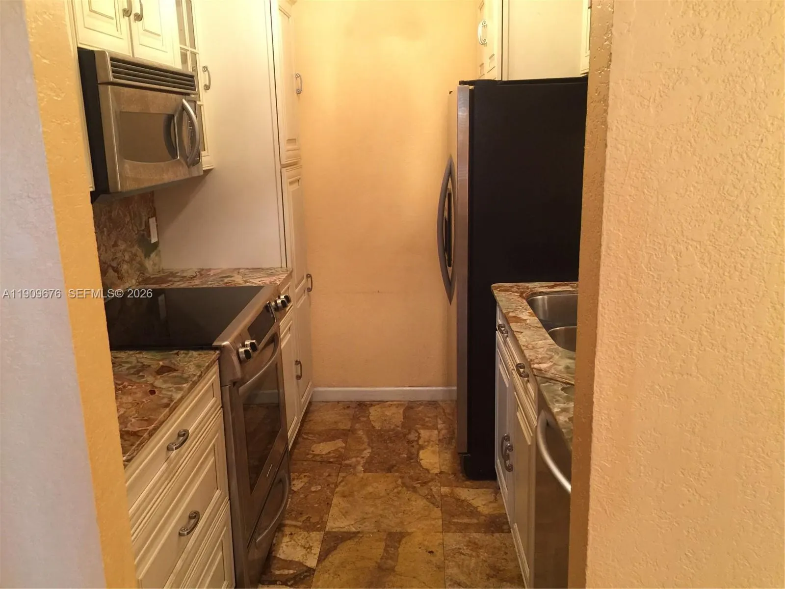 4401 W Mcnab Rd 26, Pompano Beach, Florida 33069, Pompano Beach, Florida 33069, 1 Bedroom Bedrooms, ,1 BathroomBathrooms,Residential Lease,For Rent,4401 W Mcnab Rd 26, Pompano Beach, Florida 33069,A11909676