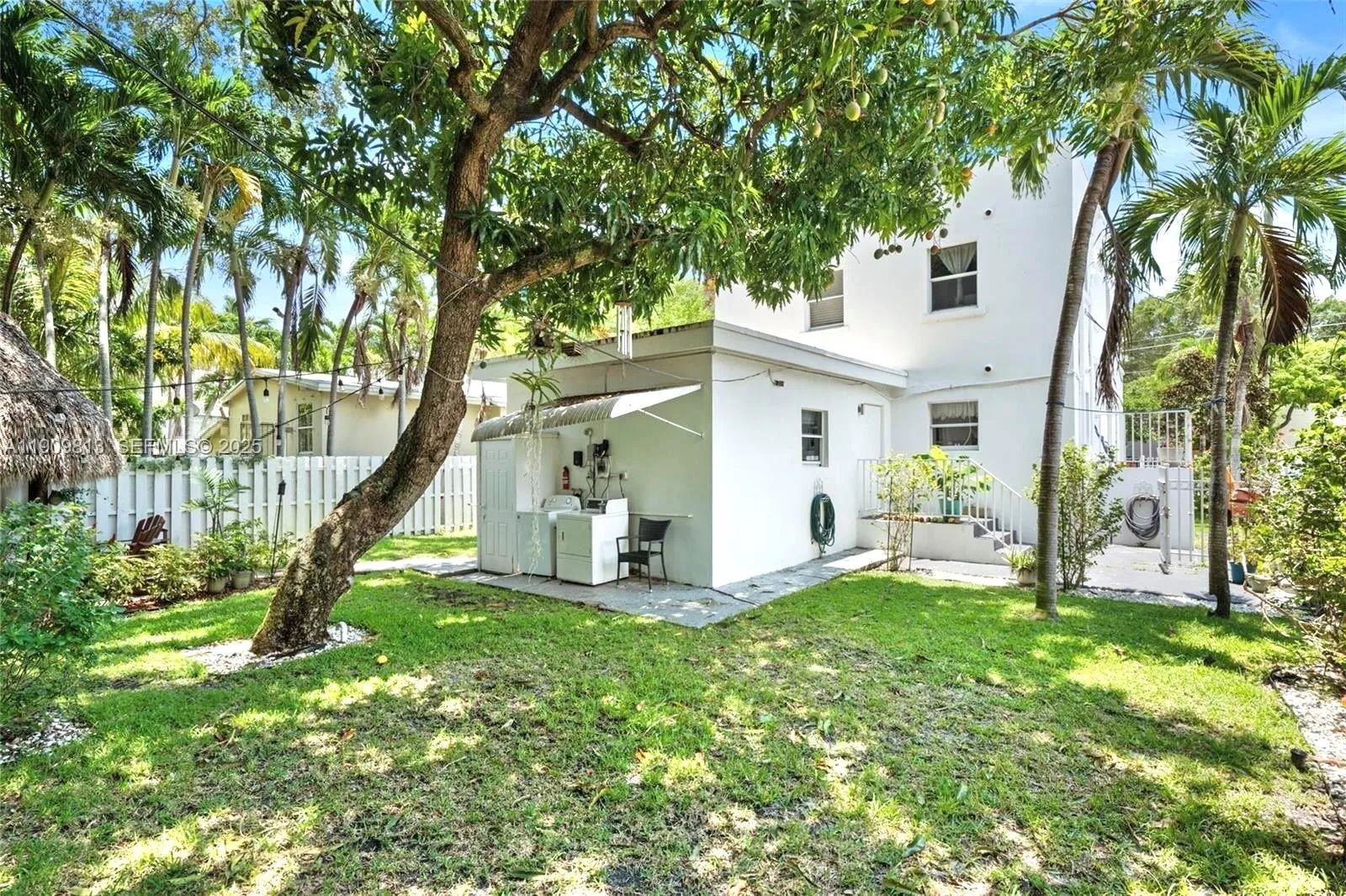 555 Ne 70th St, Miami, Florida 33138, Miami, Florida 33138, ,Residential Income,For Sale,555 Ne 70th St, Miami, Florida 33138,A11909813