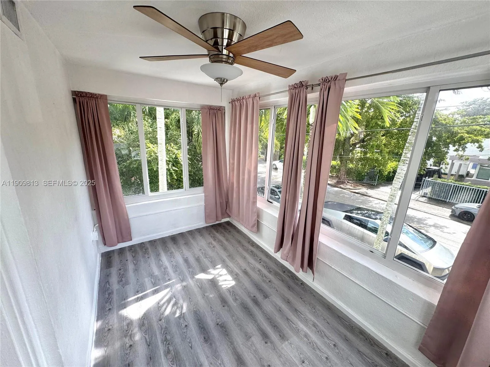 555 Ne 70th St, Miami, Florida 33138, Miami, Florida 33138, ,Residential Income,For Sale,555 Ne 70th St, Miami, Florida 33138,A11909813