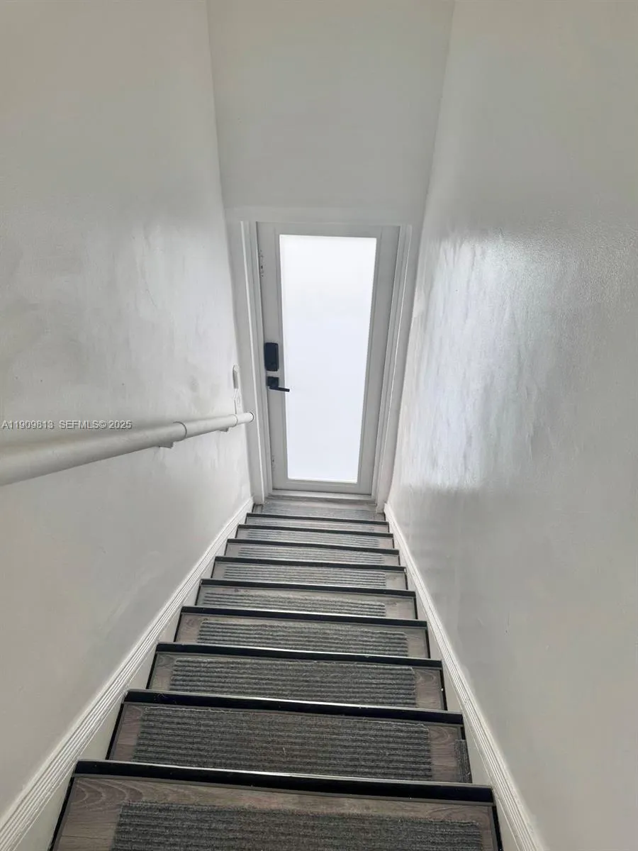 555 Ne 70th St, Miami, Florida 33138, Miami, Florida 33138, ,Residential Income,For Sale,555 Ne 70th St, Miami, Florida 33138,A11909813