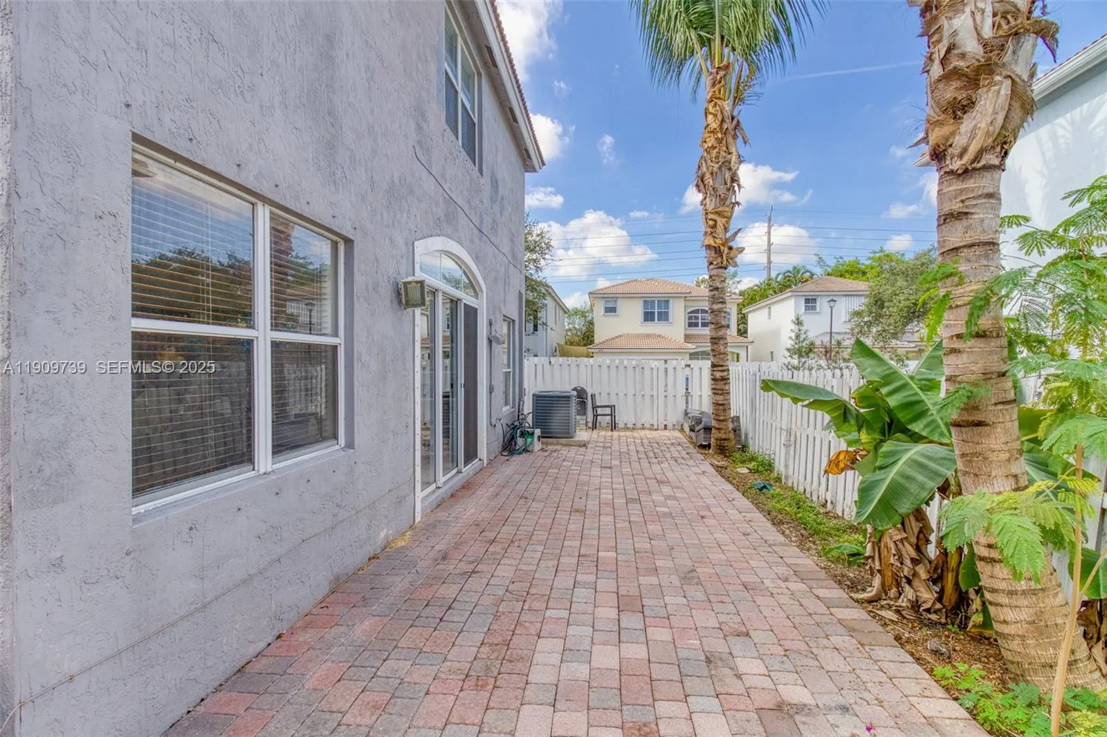 3839 Sw 51st St, Hollywood, Florida 33312, Hollywood, Florida 33312, 4 Bedrooms Bedrooms, ,3 BathroomsBathrooms,Residential,For Sale,3839 Sw 51st St, Hollywood, Florida 33312,A11909739