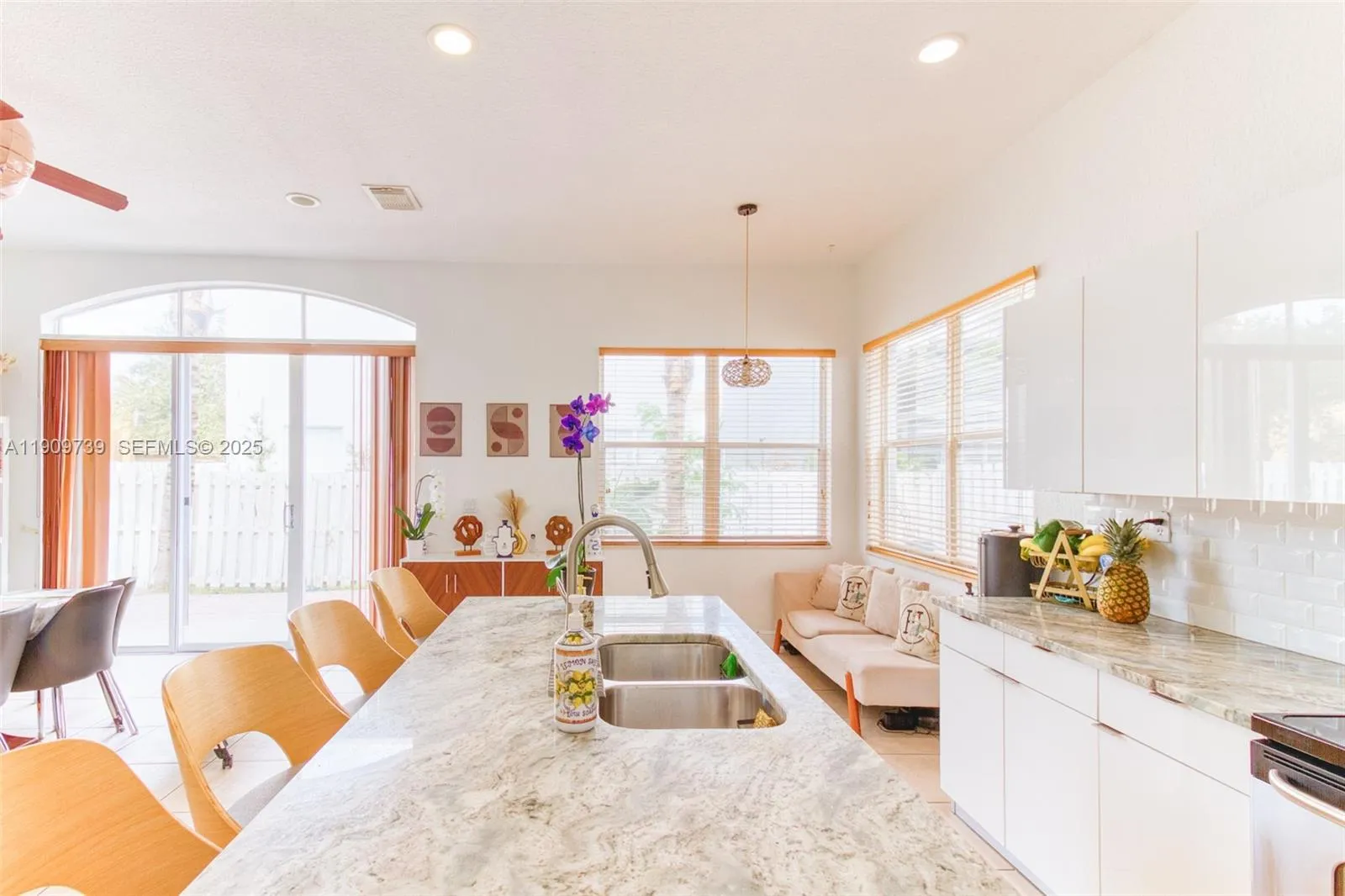 3839 Sw 51st St, Hollywood, Florida 33312, Hollywood, Florida 33312, 4 Bedrooms Bedrooms, ,3 BathroomsBathrooms,Residential,For Sale,3839 Sw 51st St, Hollywood, Florida 33312,A11909739