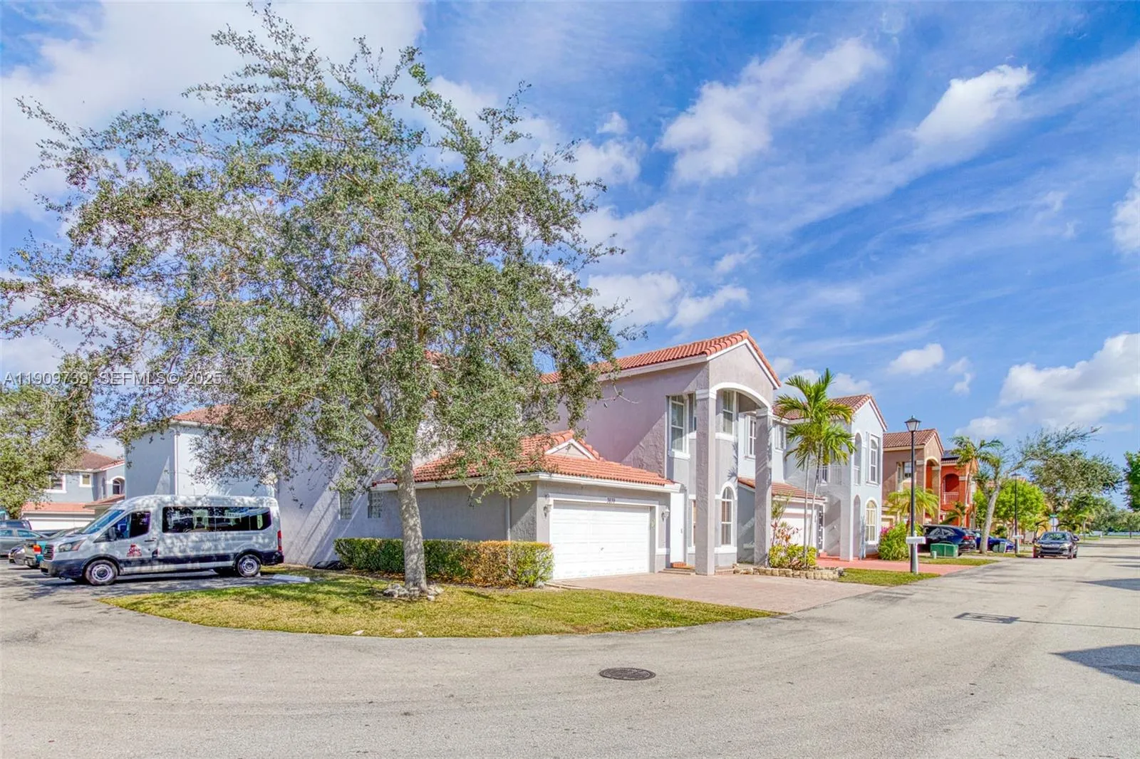 3839 Sw 51st St, Hollywood, Florida 33312, Hollywood, Florida 33312, 4 Bedrooms Bedrooms, ,3 BathroomsBathrooms,Residential,For Sale,3839 Sw 51st St, Hollywood, Florida 33312,A11909739