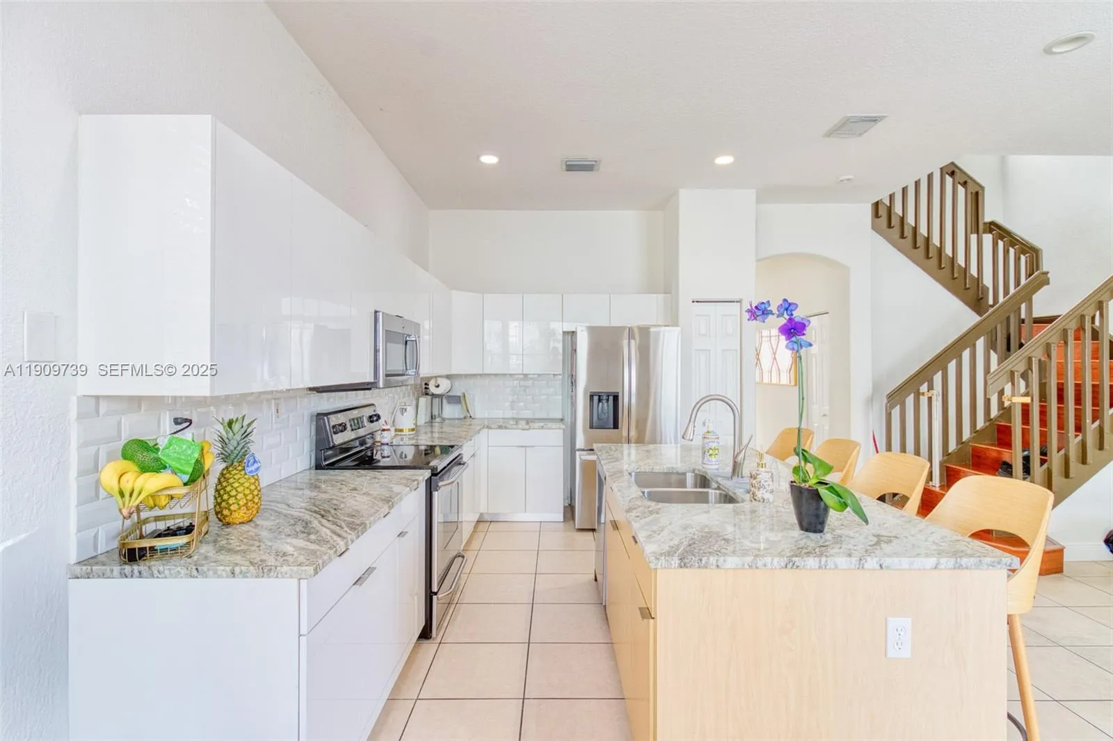 3839 Sw 51st St, Hollywood, Florida 33312, Hollywood, Florida 33312, 4 Bedrooms Bedrooms, ,3 BathroomsBathrooms,Residential,For Sale,3839 Sw 51st St, Hollywood, Florida 33312,A11909739