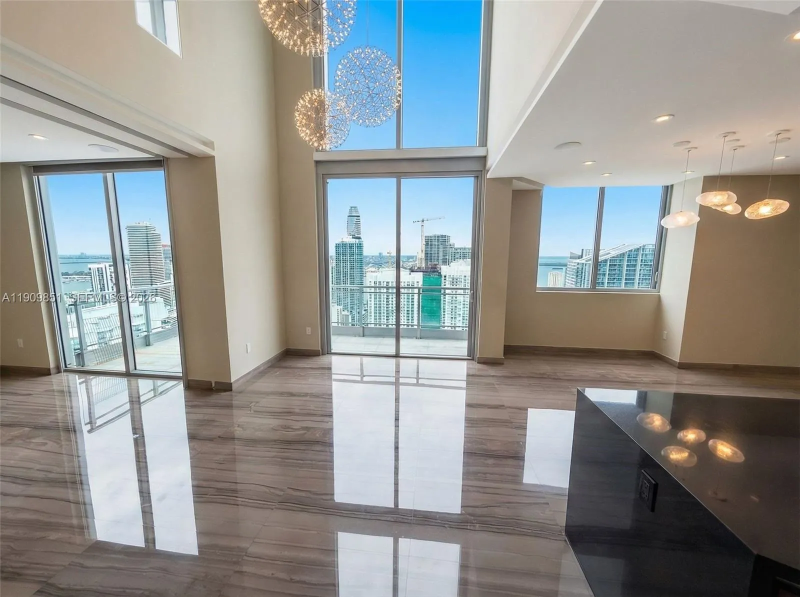 92 Sw 3rd St Ph5213, Miami, Florida 33130, Miami, Florida 33130, 2 Bedrooms Bedrooms, ,3 BathroomsBathrooms,Residential Lease,For Rent,92 Sw 3rd St Ph5213, Miami, Florida 33130,A11909851