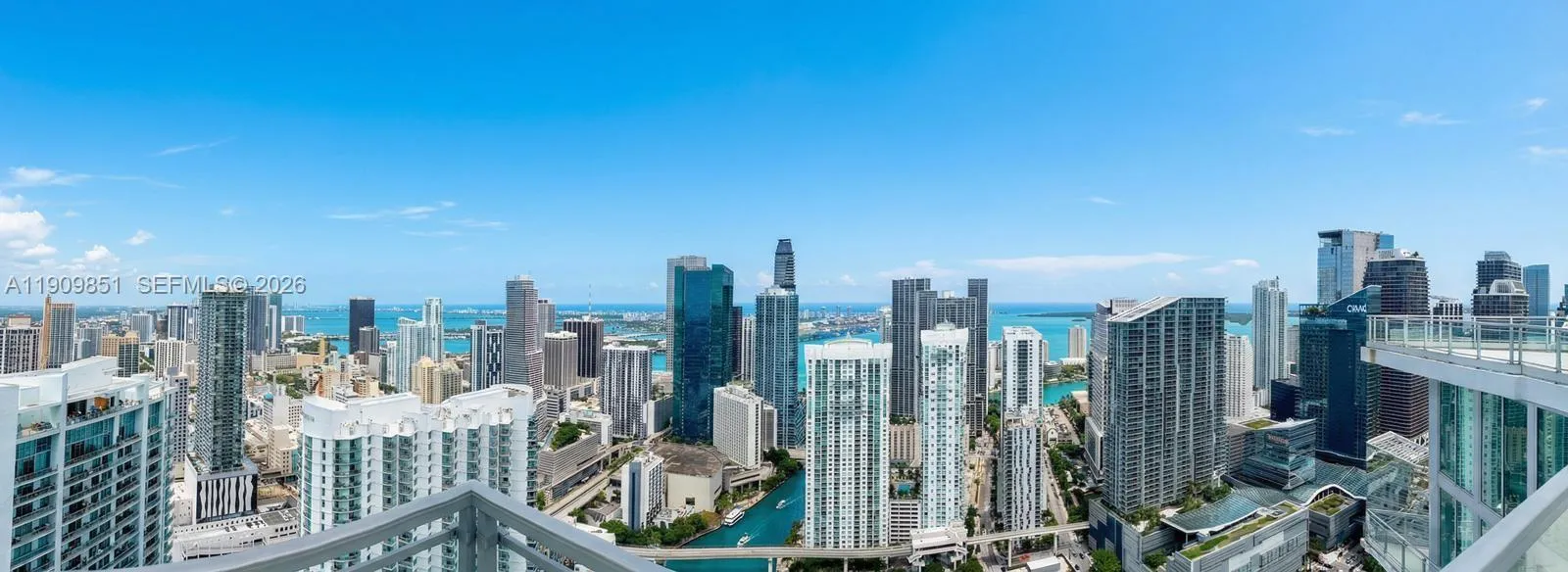 92 Sw 3rd St Ph5213, Miami, Florida 33130, Miami, Florida 33130, 2 Bedrooms Bedrooms, ,3 BathroomsBathrooms,Residential Lease,For Rent,92 Sw 3rd St Ph5213, Miami, Florida 33130,A11909851