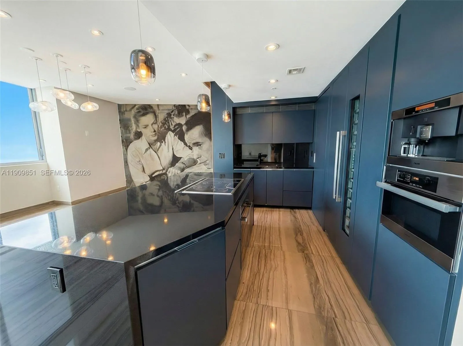 92 Sw 3rd St Ph5213, Miami, Florida 33130, Miami, Florida 33130, 2 Bedrooms Bedrooms, ,3 BathroomsBathrooms,Residential Lease,For Rent,92 Sw 3rd St Ph5213, Miami, Florida 33130,A11909851