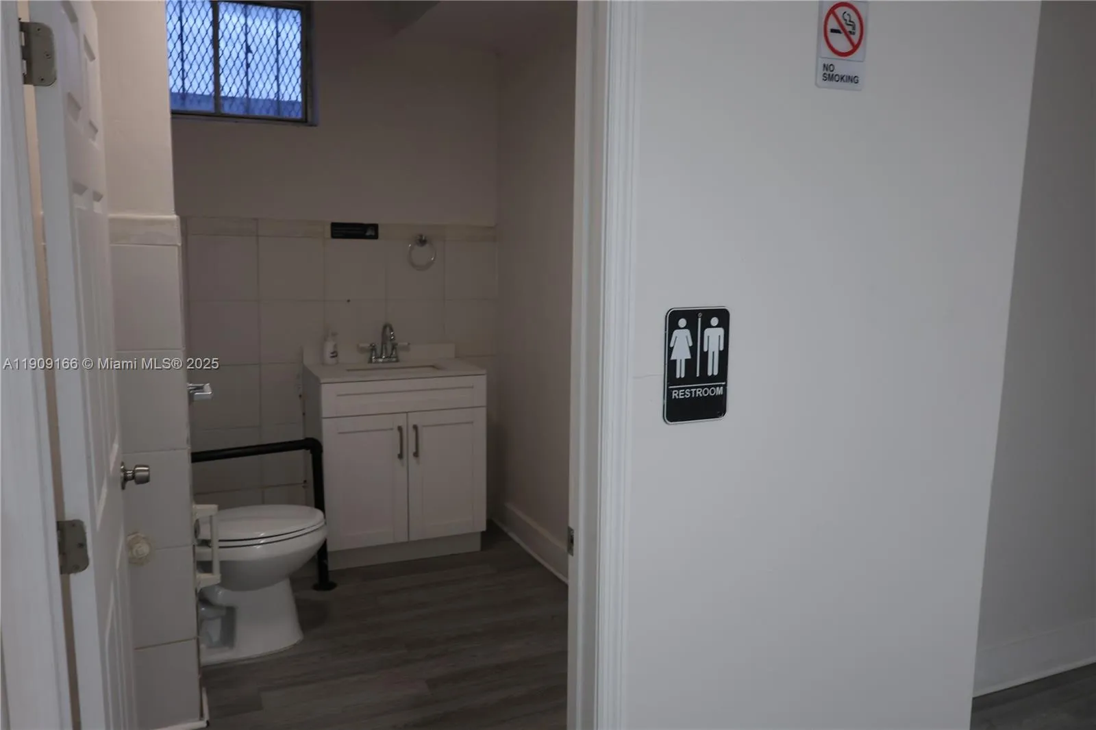 4634 Nw 27th Ave, Miami, Florida 33142, Miami, Florida 33142, ,Commercial Lease,For Rent,4634 Nw 27th Ave, Miami, Florida 33142,A11909166