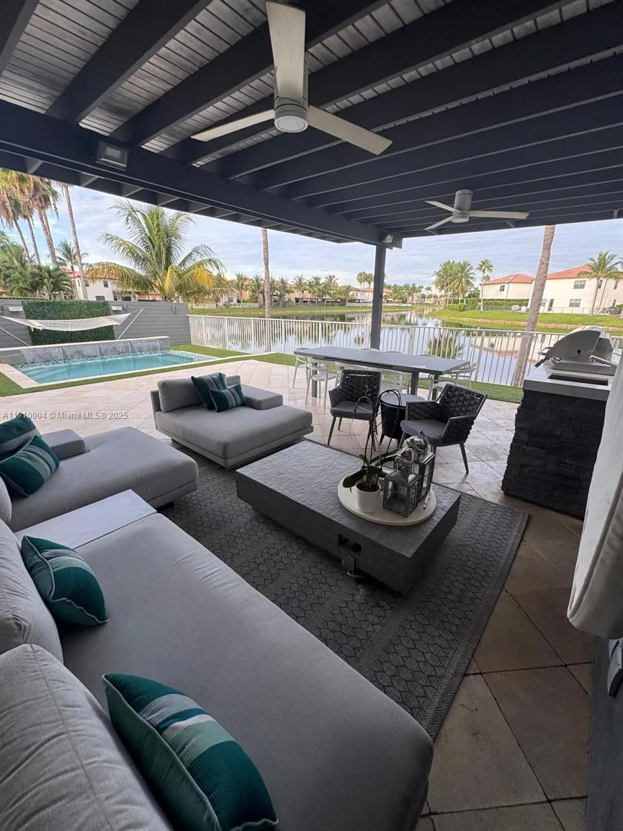8850 Nw 98th Ct 8850, Doral, Florida 33178, Doral, Florida 33178, 5 Bedrooms Bedrooms, ,4 BathroomsBathrooms,Residential Lease,For Rent,8850 Nw 98th Ct 8850, Doral, Florida 33178,A11910094