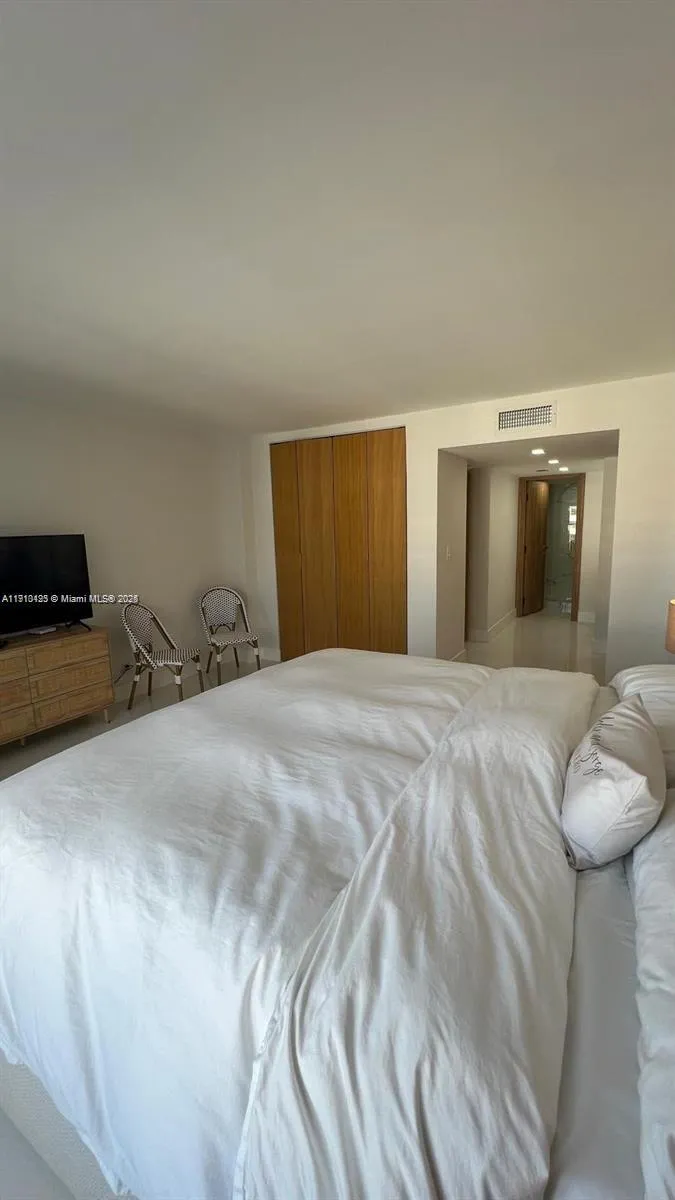 3900 Galt Ocean Dr 1614, Fort Lauderdale, Florida, Fort Lauderdale, Florida 33308, 1 Bedroom Bedrooms, ,1 BathroomBathrooms,Residential,For Sale,3900 Galt Ocean Dr 1614, Fort Lauderdale, Florida ,A11910123