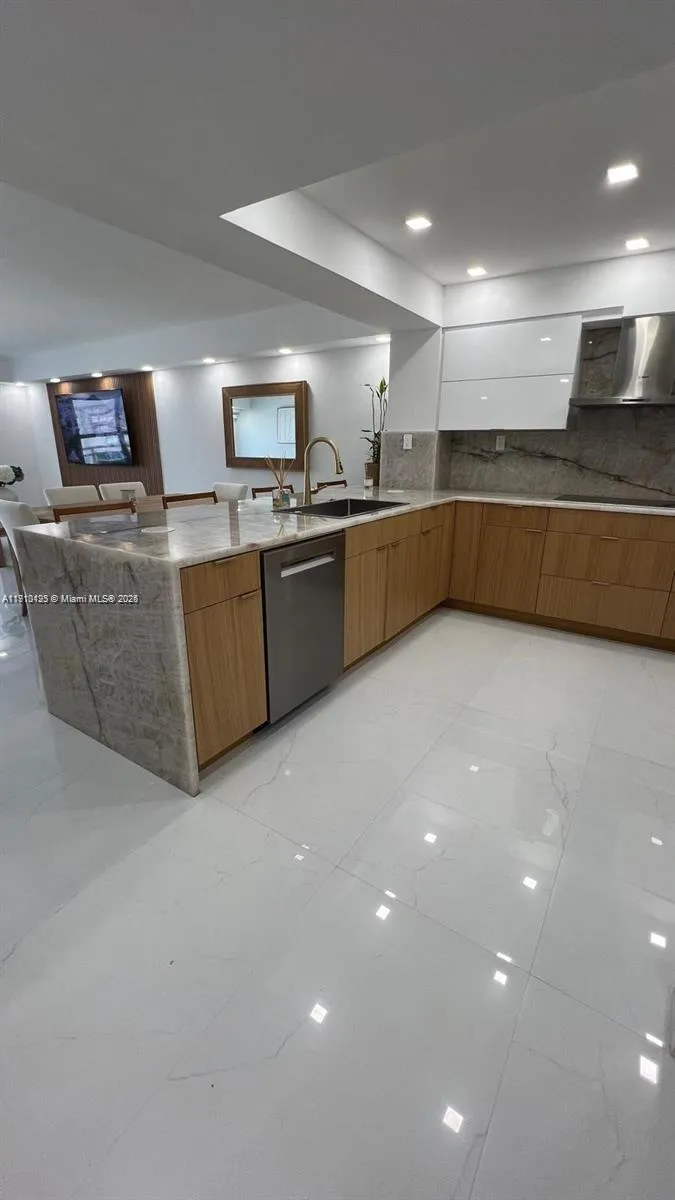 3900 Galt Ocean Dr 1614, Fort Lauderdale, Florida, Fort Lauderdale, Florida 33308, 1 Bedroom Bedrooms, ,1 BathroomBathrooms,Residential,For Sale,3900 Galt Ocean Dr 1614, Fort Lauderdale, Florida ,A11910123
