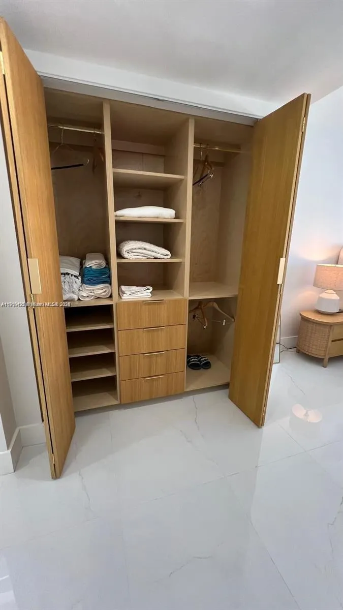 3900 Galt Ocean Dr 1614, Fort Lauderdale, Florida, Fort Lauderdale, Florida 33308, 1 Bedroom Bedrooms, ,1 BathroomBathrooms,Residential,For Sale,3900 Galt Ocean Dr 1614, Fort Lauderdale, Florida ,A11910123