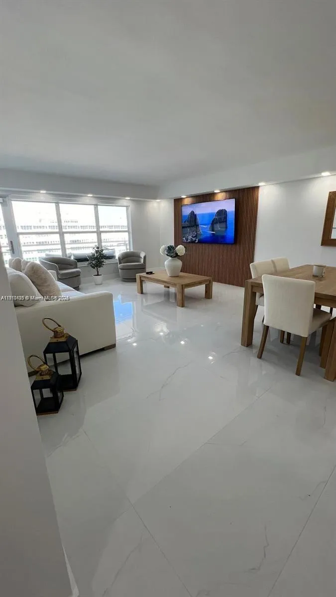 3900 Galt Ocean Dr 1614, Fort Lauderdale, Florida, Fort Lauderdale, Florida 33308, 1 Bedroom Bedrooms, ,1 BathroomBathrooms,Residential,For Sale,3900 Galt Ocean Dr 1614, Fort Lauderdale, Florida ,A11910123