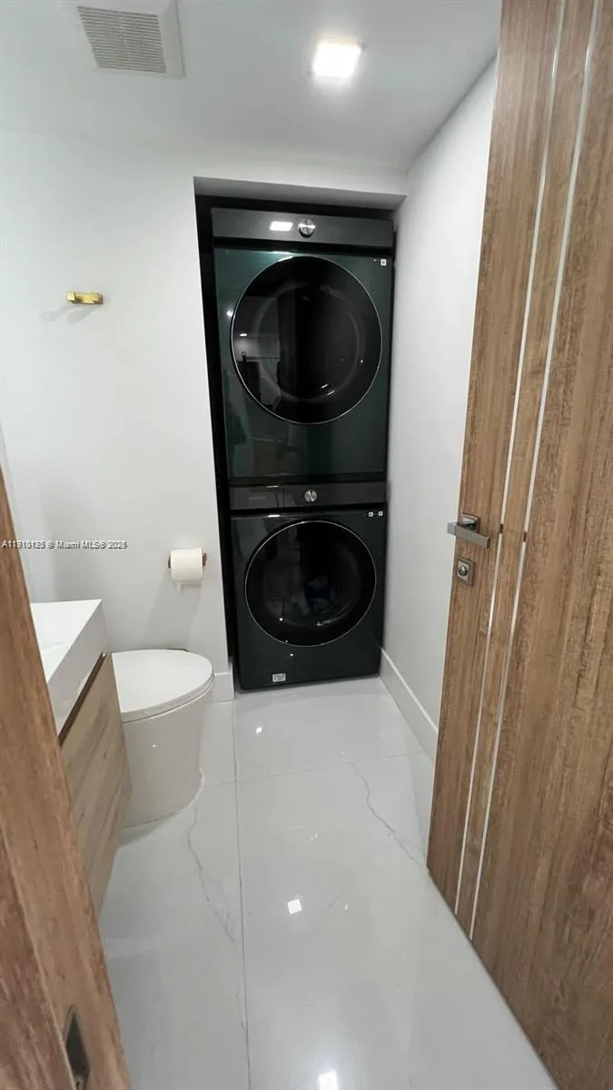 3900 Galt Ocean Dr 1614, Fort Lauderdale, Florida, Fort Lauderdale, Florida 33308, 1 Bedroom Bedrooms, ,1 BathroomBathrooms,Residential,For Sale,3900 Galt Ocean Dr 1614, Fort Lauderdale, Florida ,A11910123