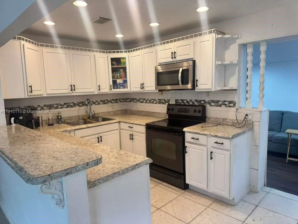 1517 Nw 58th Ave, Margate, Florida 33063, Margate, Florida 33063, 3 Bedrooms Bedrooms, ,2 BathroomsBathrooms,Residential,For Sale,1517 Nw 58th Ave, Margate, Florida 33063,A11910115