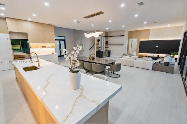 6602 Nw 62nd Ter, Parkland, Florida 33067, Parkland, Florida 33067, 6 Bedrooms Bedrooms, ,8 BathroomsBathrooms,Residential,For Sale,6602 Nw 62nd Ter, Parkland, Florida 33067,A11910200