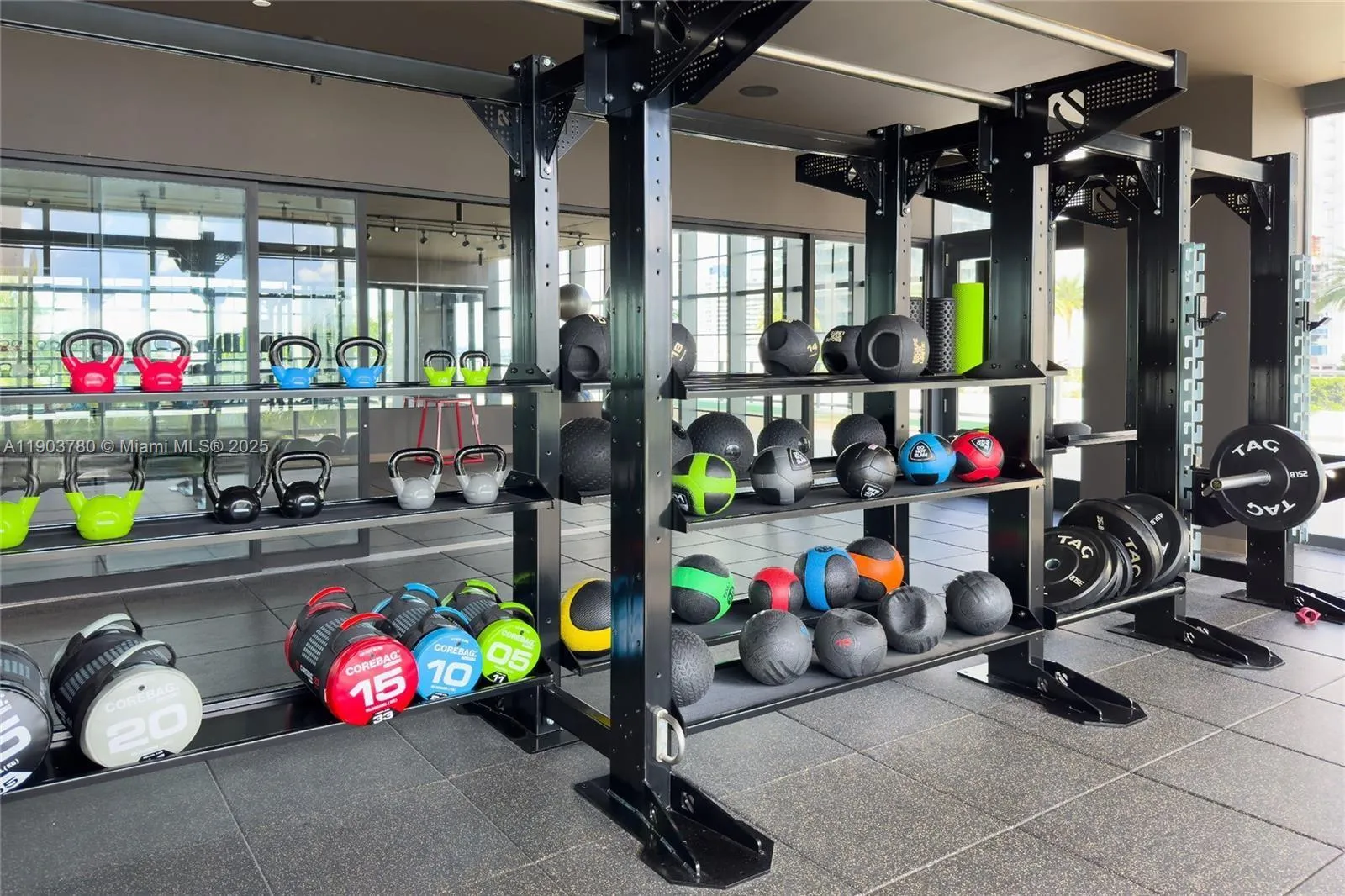 159 Ne 6th St Ph5014, Miami, Florida 33132, Miami, Florida 33132, 1 Bedroom Bedrooms, ,1 BathroomBathrooms,Residential Lease,For Rent,159 Ne 6th St Ph5014, Miami, Florida 33132,A11903780