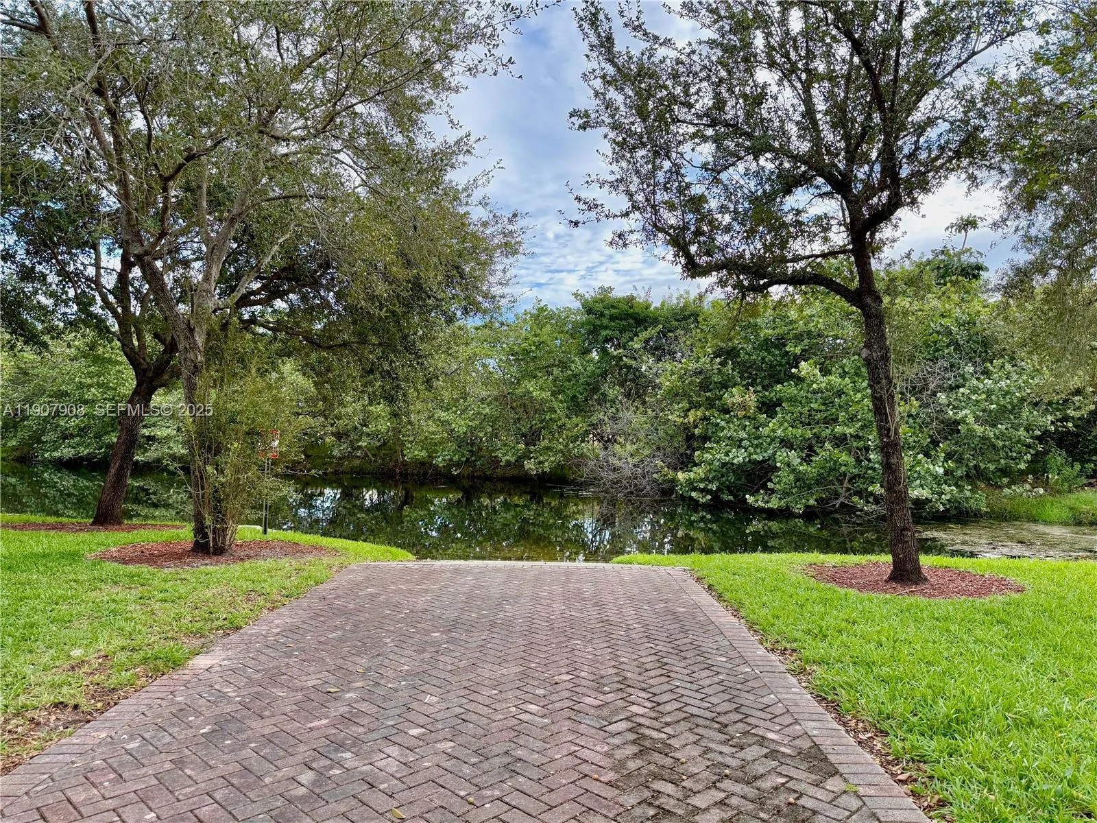 4412 Woodland Cir 4412, Tamarac, Florida 33319, Tamarac, Florida 33319, 3 Bedrooms Bedrooms, ,3 BathroomsBathrooms,Residential,For Sale,4412 Woodland Cir 4412, Tamarac, Florida 33319,A11907908