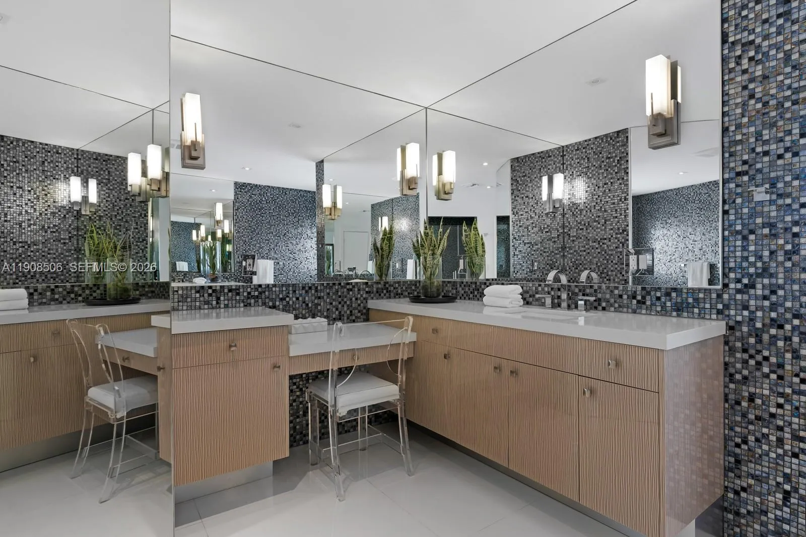 1040 S Shore Dr, Miami Beach, Florida 33141, Miami Beach, Florida 33141, 5 Bedrooms Bedrooms, ,5 BathroomsBathrooms,Residential,For Sale,1040 S Shore Dr, Miami Beach, Florida 33141,A11908506