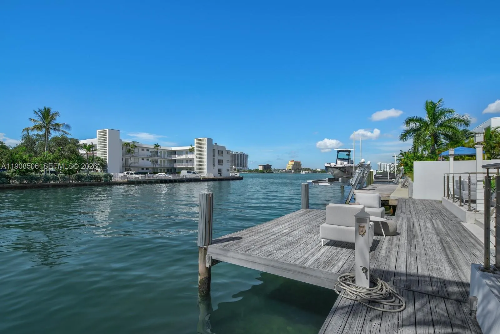 1040 S Shore Dr, Miami Beach, Florida 33141, Miami Beach, Florida 33141, 5 Bedrooms Bedrooms, ,5 BathroomsBathrooms,Residential,For Sale,1040 S Shore Dr, Miami Beach, Florida 33141,A11908506
