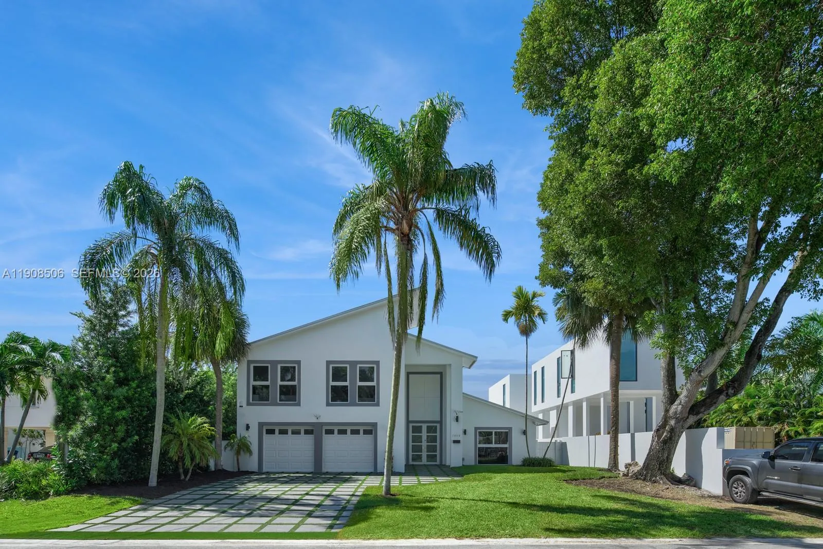 1040 S Shore Dr, Miami Beach, Florida 33141, Miami Beach, Florida 33141, 5 Bedrooms Bedrooms, ,5 BathroomsBathrooms,Residential,For Sale,1040 S Shore Dr, Miami Beach, Florida 33141,A11908506