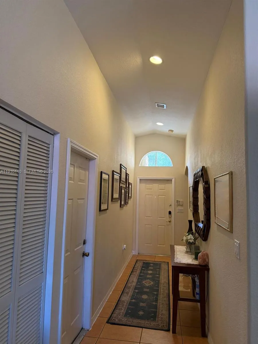 2065 Se 14th St, Homestead, Florida 33035, Homestead, Florida 33035, 3 Bedrooms Bedrooms, ,2 BathroomsBathrooms,Residential,For Sale,2065 Se 14th St, Homestead, Florida 33035,A11910110
