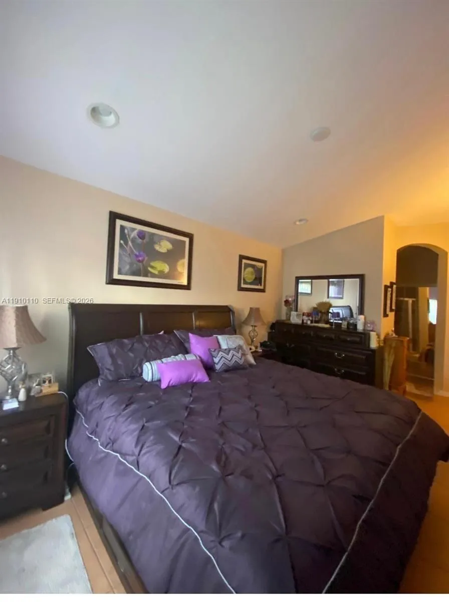 2065 Se 14th St, Homestead, Florida 33035, Homestead, Florida 33035, 3 Bedrooms Bedrooms, ,2 BathroomsBathrooms,Residential,For Sale,2065 Se 14th St, Homestead, Florida 33035,A11910110