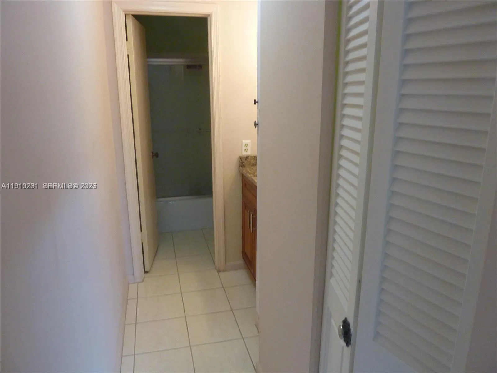 180 Cypress Club Dr 834, Pompano Beach, Florida 33, Pompano Beach, Florida 33060, 1 Bedroom Bedrooms, ,1 BathroomBathrooms,Residential Lease,For Rent,180 Cypress Club Dr 834, Pompano Beach, Florida 33,A11910231