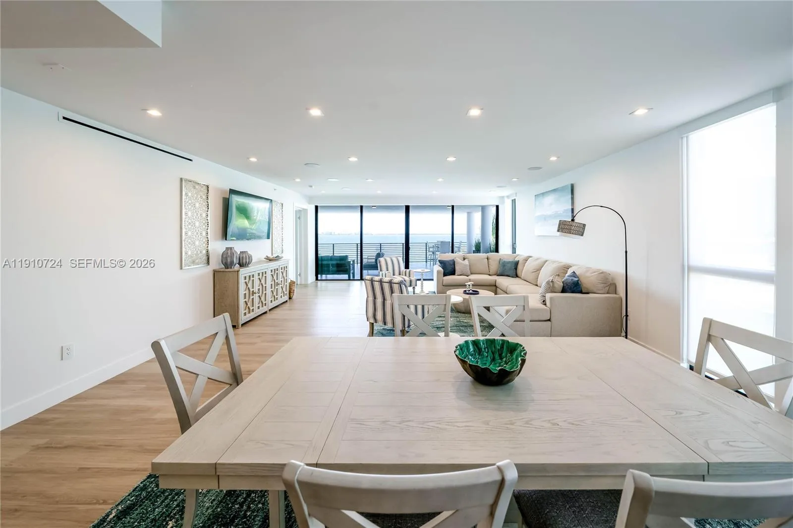 1930 Bay Dr 1, Miami Beach, Florida 33141, Miami Beach, Florida 33141, 3 Bedrooms Bedrooms, 4 Rooms Rooms,3 BathroomsBathrooms,Residential,For Sale,1930 Bay Dr 1, Miami Beach, Florida 33141,A11910724