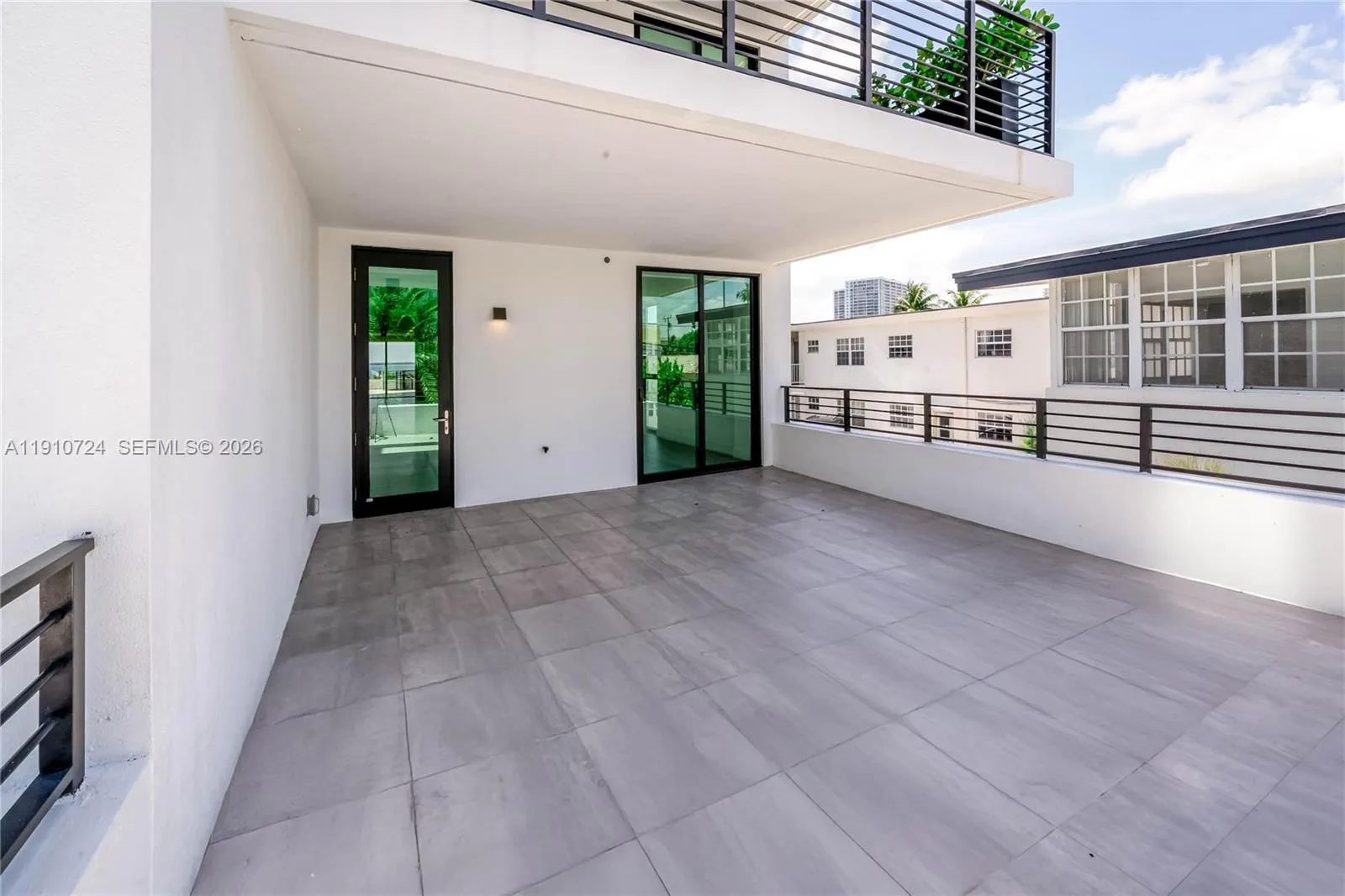1930 Bay Dr 1, Miami Beach, Florida 33141, Miami Beach, Florida 33141, 3 Bedrooms Bedrooms, 4 Rooms Rooms,3 BathroomsBathrooms,Residential,For Sale,1930 Bay Dr 1, Miami Beach, Florida 33141,A11910724
