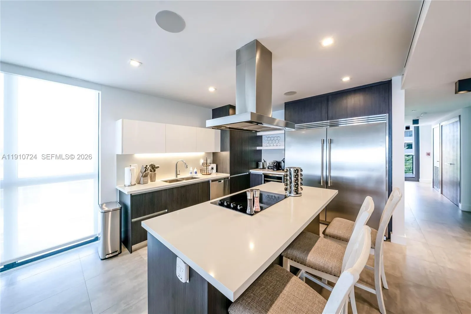 1930 Bay Dr 1, Miami Beach, Florida 33141, Miami Beach, Florida 33141, 3 Bedrooms Bedrooms, 4 Rooms Rooms,3 BathroomsBathrooms,Residential,For Sale,1930 Bay Dr 1, Miami Beach, Florida 33141,A11910724