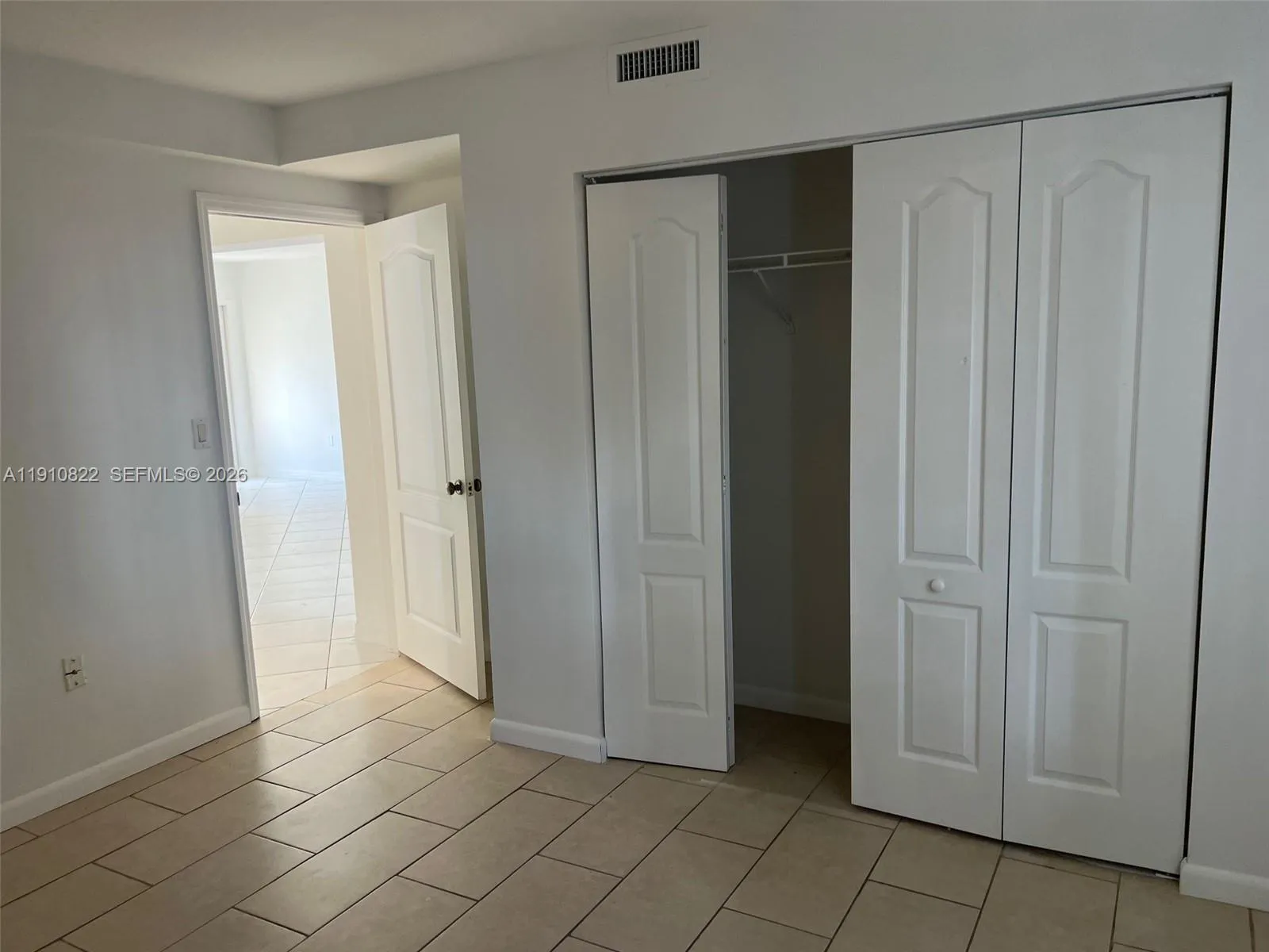 12605 Sw 91st St 103, Miami, Florida 33186, Miami, Florida 33186, 2 Bedrooms Bedrooms, ,2 BathroomsBathrooms,Residential,For Sale,12605 Sw 91st St 103, Miami, Florida 33186,A11910822