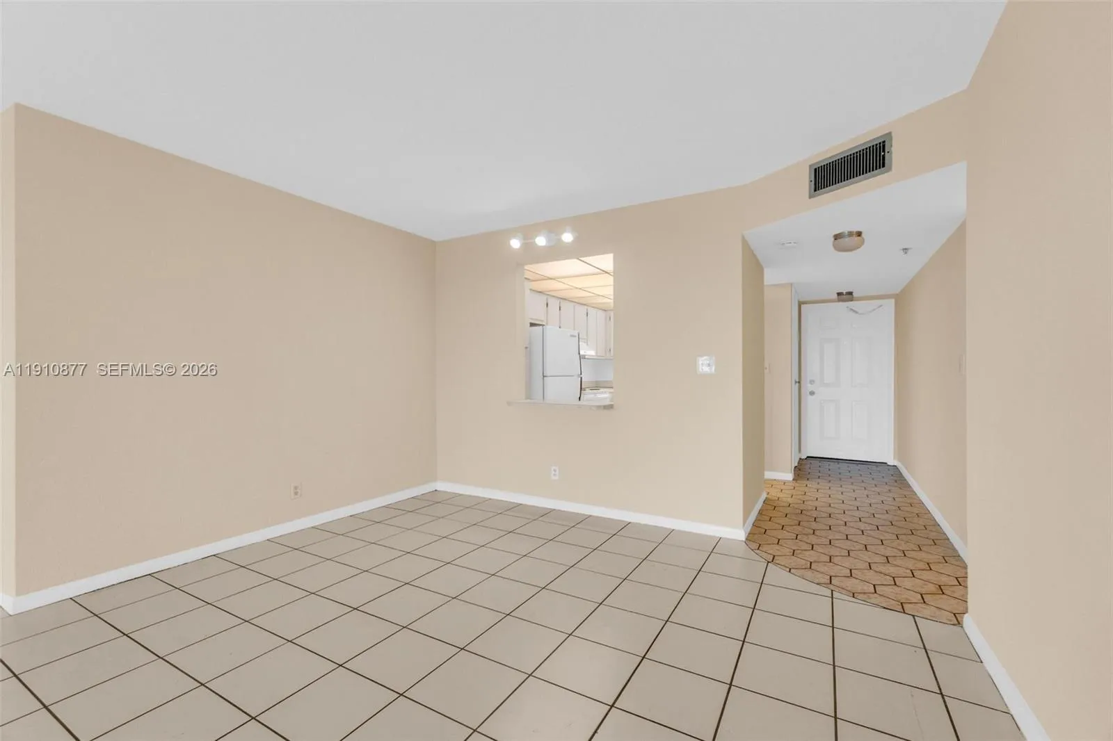 3100 W Rolling Hills Cir 707, Davie, Florida 33328, Davie, Florida 33328, 2 Bedrooms Bedrooms, ,2 BathroomsBathrooms,Residential,For Sale,3100 W Rolling Hills Cir 707, Davie, Florida 33328,A11910877