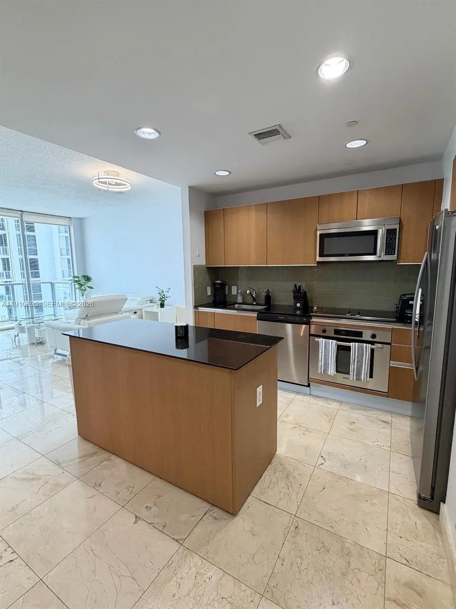 1050 Brickell Ave 1904, Miami, Florida 33131, Miami, Florida 33131, 1 Bedroom Bedrooms, ,1 BathroomBathrooms,Residential,For Sale,1050 Brickell Ave 1904, Miami, Florida 33131,A11910895