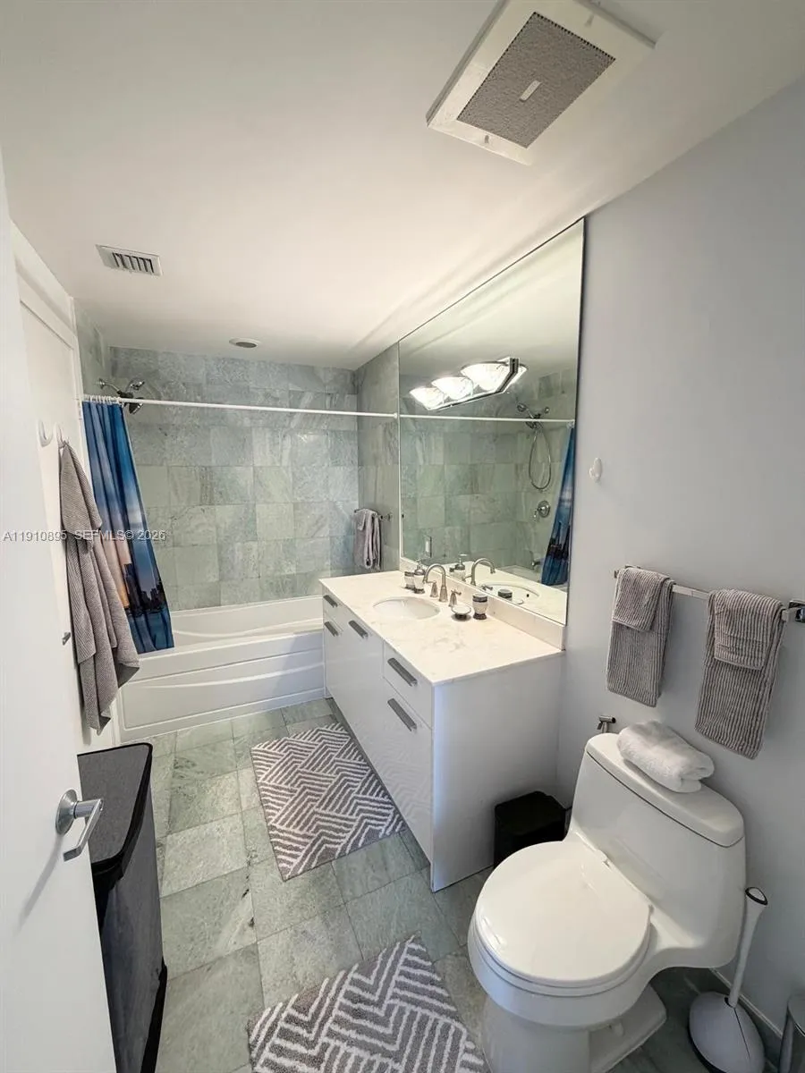 1050 Brickell Ave 1904, Miami, Florida 33131, Miami, Florida 33131, 1 Bedroom Bedrooms, ,1 BathroomBathrooms,Residential,For Sale,1050 Brickell Ave 1904, Miami, Florida 33131,A11910895
