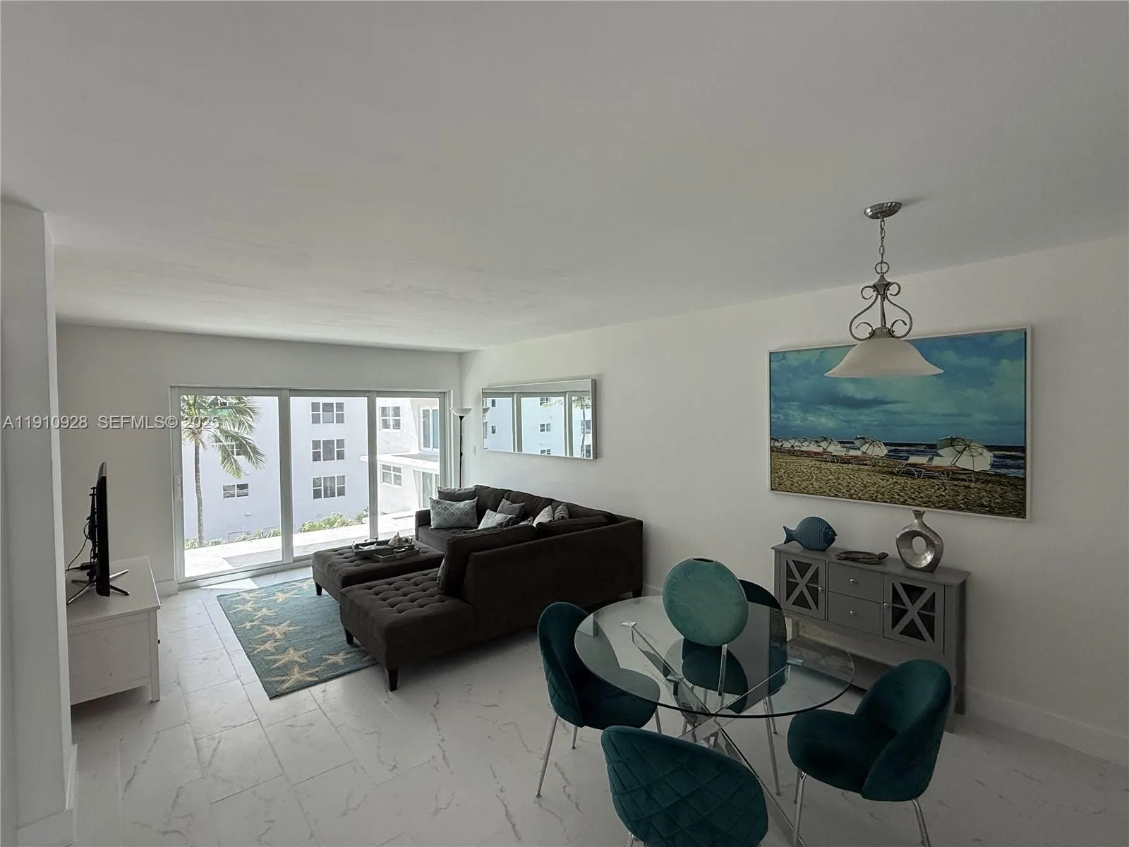 1750 S Ocean Blvd 404e, Lauderdale By The Sea, Flo, Lauderdale By The Sea, Florida 33062, 2 Bedrooms Bedrooms, ,2 BathroomsBathrooms,Residential Lease,For Rent,1750 S Ocean Blvd 404e, Lauderdale By The Sea, Flo,A11910928